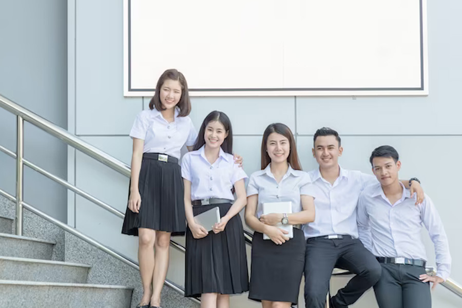 释放创业潜能：大学生创业注册公司政策解读